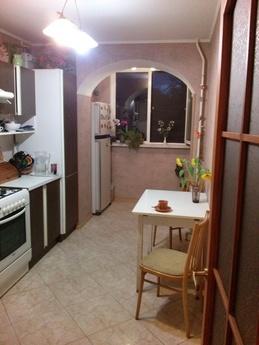 Rent a room in a 3-room apartment, Odessa - apartment by the day