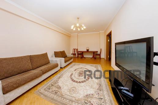 Two-bedroom apartment in the center, Astana - apartment by the day