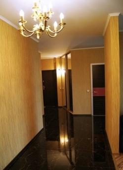 Excellent 2 bedroom. Only for families!, Красноярськ - квартира подобово