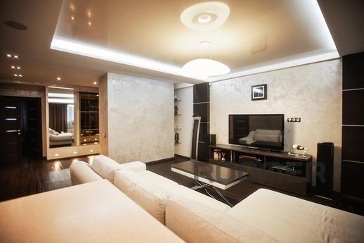 Spacious, elegant apartment, Stavropol - apartment by the day