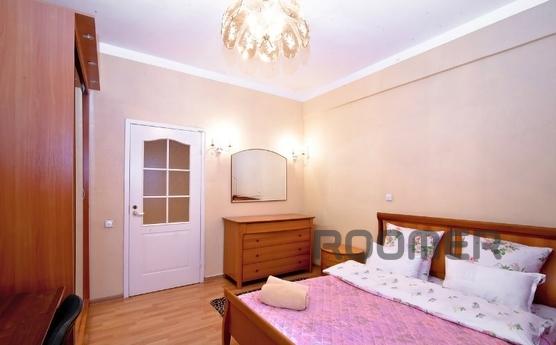 Cozy 2 bedroom apartment in center, Perm - apartment by the day