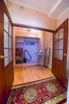 2 bedroom apartment for rent, Астана - квартира подобово