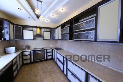 3 bedroom apartment for rent, Астана - квартира подобово