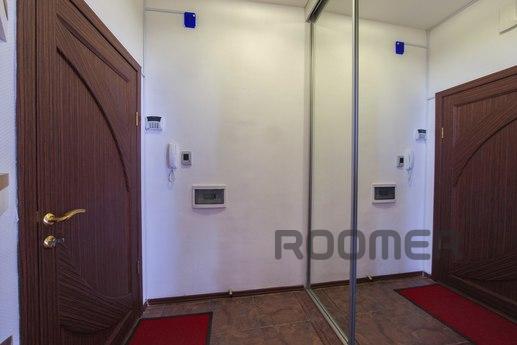 3 bedroom apartment for rent, Астана - квартира подобово