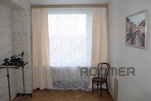 Квартира на Новом Арбате до 8 человек, Москва - квартира посуточно