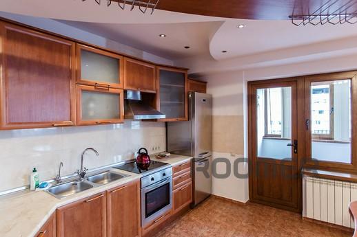 2 bedroom luxury apartment New Square, Алмати - квартира подобово