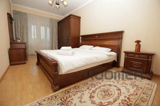Lovely apartment in the heart of Almaty, Алмати - квартира подобово