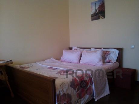 Geroev Stalingrada Ave., 35. Cozy, warm, one-room apartment 