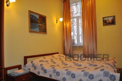 Apartment mini-hotel is located in the city center, in a qui