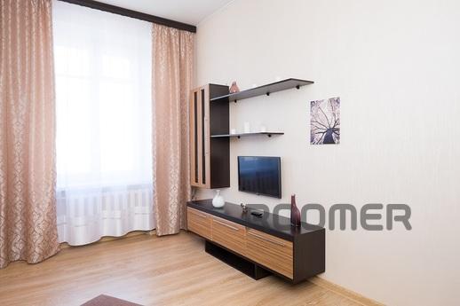 Short term rent 1-room apartment st. m. Kiev (4 minutes on f