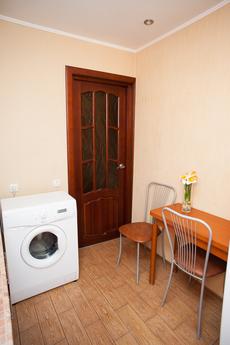 Apartment for rent on Shabolovskaya, Москва - квартира подобово