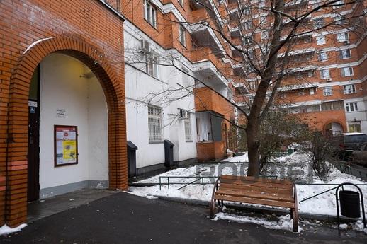 1-bedroom apartment for rent, Москва - квартира подобово
