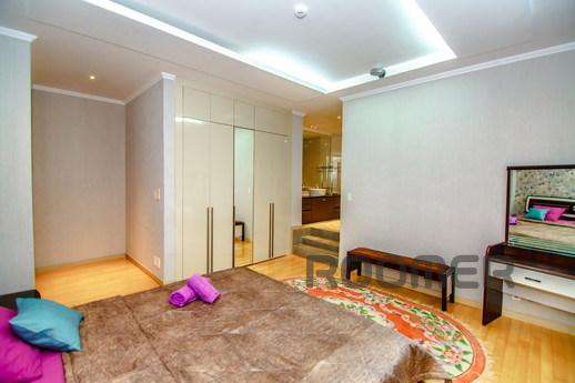 2 bedroom apartment for rent, Astana - apartment by the day