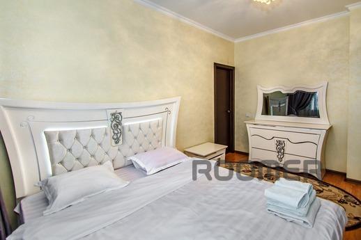 Large two-bedroom apartment, Astana - apartment by the day