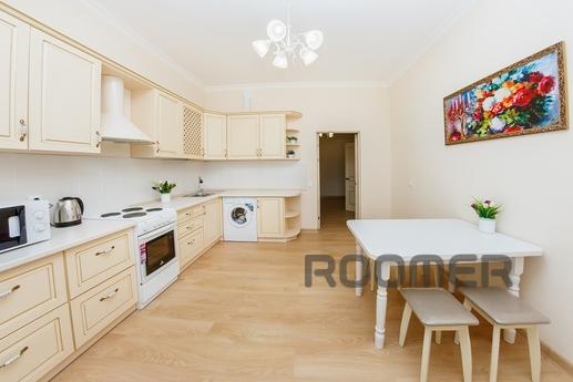 New and spacious 2-bedroom apartment, Astana - apartment by the day