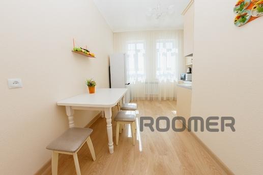 New and spacious 2-bedroom apartment, Astana - apartment by the day