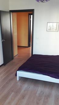 2-bedroom apartment for hours, days near the metro. The apar