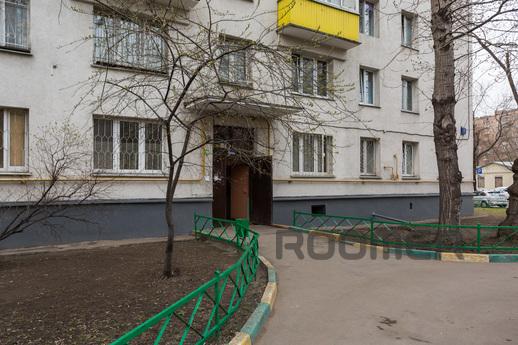 1 bedroom apartment near the metro, Москва - квартира подобово