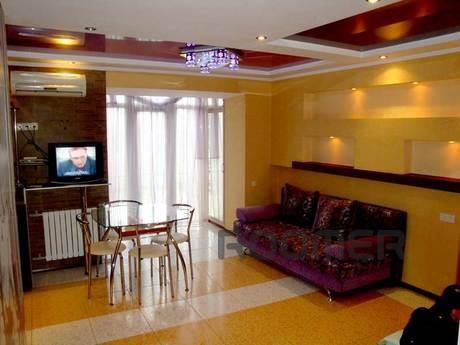 Interesting flat (Kherson), Kherson - apartment by the day