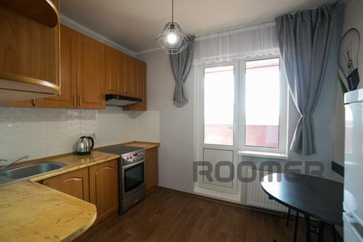 New apartment on Osokorki, Poznyaky, Kyiv - apartment by the day
