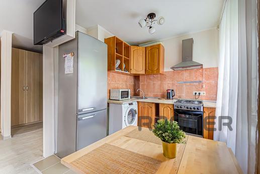 Cozy apartment near the metro, Москва - квартира подобово