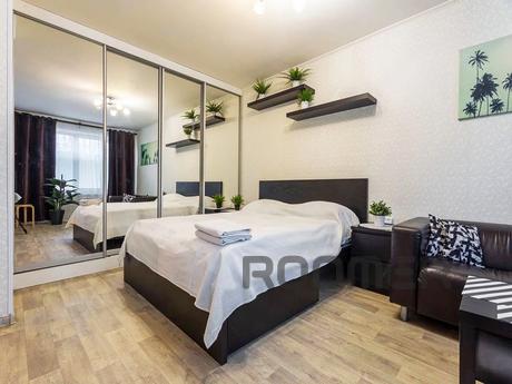 Comfortable, spacious, beautiful apartment! Located within w