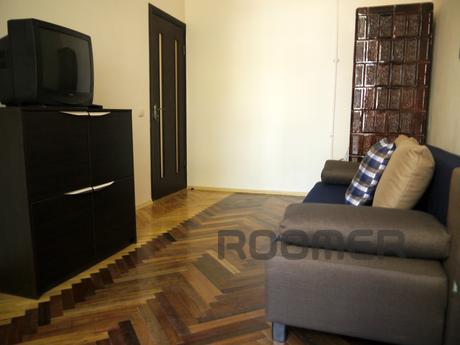 Apartment near the shopping center, Lviv - apartment by the day