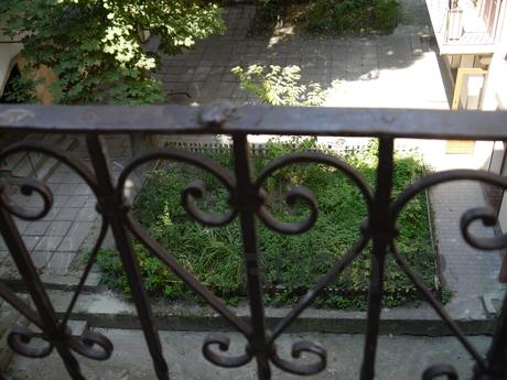 Apartment near the shopping center, Lviv - apartment by the day