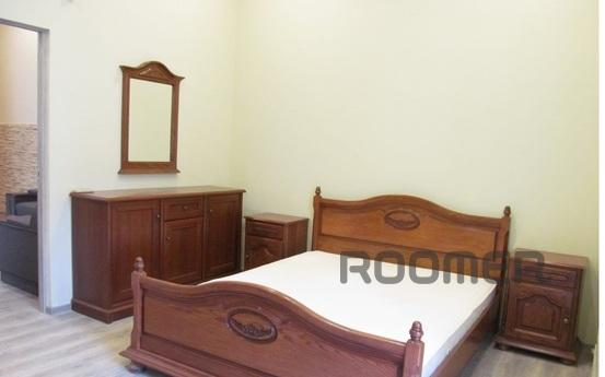 Luxurious apartment near Palace of Sport, Kyiv - apartment by the day