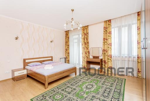 3 bedroom apartment for rent, Астана - квартира подобово