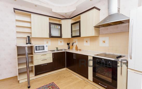 3 bedroom apartment for rent, Астана - квартира подобово