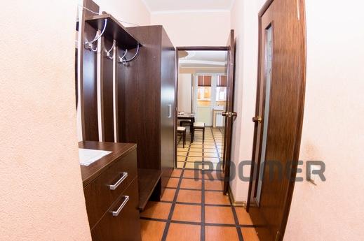 Spacious 1-bedroom studio in the center, Rostov-on-Don - apartment by the day