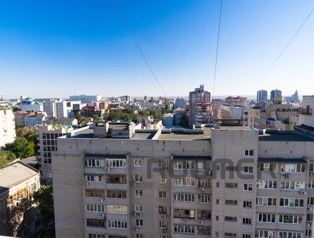 Spacious 1-bedroom studio in the center, Rostov-on-Don - apartment by the day