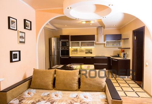 A spacious 1-room studio is located in the very center of th