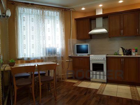 Apartment with a new renovation, Іжевськ - квартира подобово