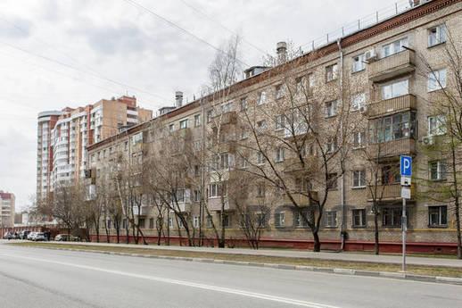 Daily st. State Farm 53k1, Moscow - apartment by the day