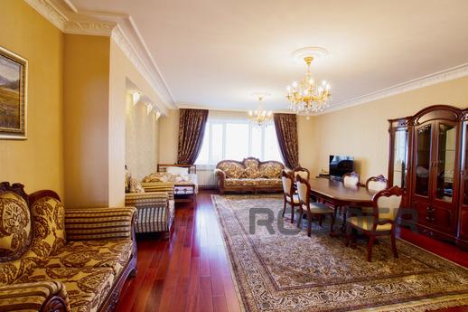 Beautiful apartment in the heart, Астана - квартира подобово