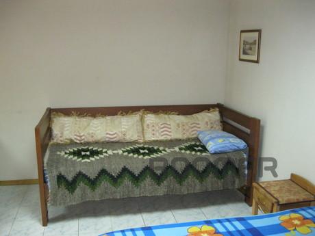 Guest house room, Gurzuf - apartment by the day