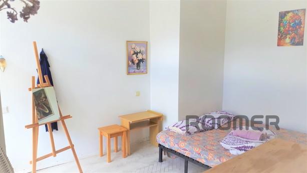 Rent studio on Andrew's descent, Kyiv - apartment by the day