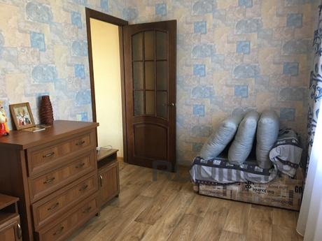 Rent holidaymakers 3 tiru by the sea, Chernomorsk (Illichivsk) - apartment by the day