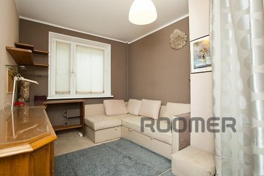 3 bedroom apartment for rent, Yaroslavl - apartment by the day