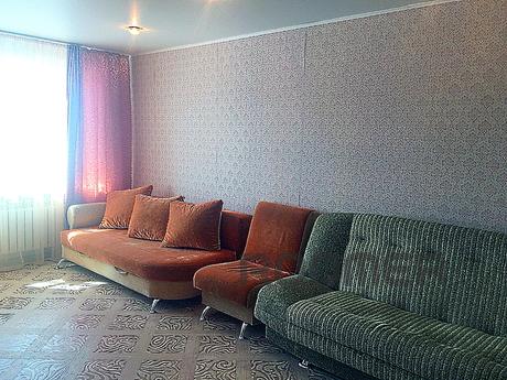 One bedroom apartment in the center, Сатка - квартира подобово