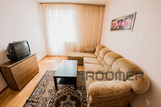 2 bedroom apartment Orenburg, Orenburg - apartment by the day