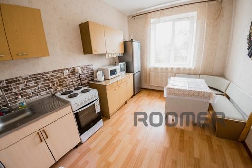 2 bedroom apartment Orenburg, Orenburg - apartment by the day