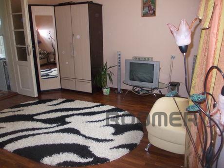 One-room apartment in the center.Rayon railway station and t