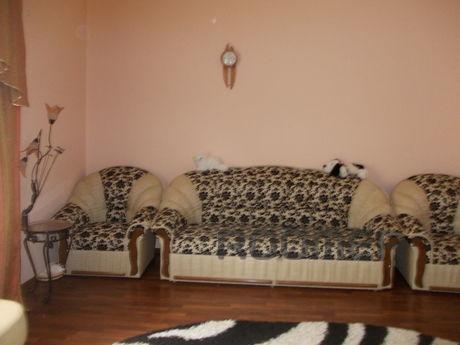 Cottage for rent in the center, Chernivtsi - apartment by the day