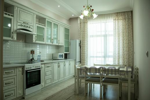 3 bedroom apartment for rent, Astana - apartment by the day