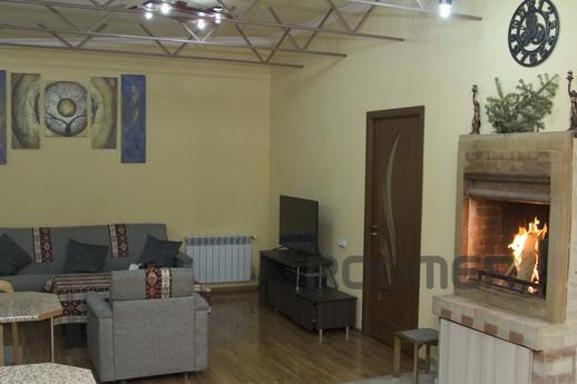 4-кімнатна квартира в Єревані, Єреван - квартира подобово