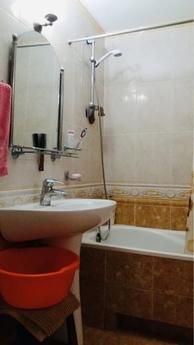 Rent 3-room apartment on a day., Odessa - apartment by the day
