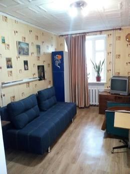 I'll rent out my 2 room apartment in Ilyichevsk (Chernomorsk